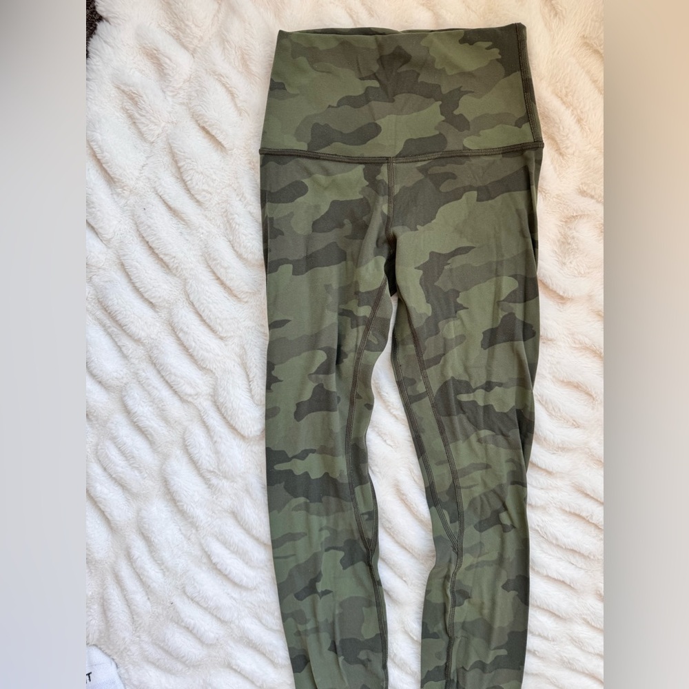 Lululemon Align High-Rise Pant Green Camouflage Leggings 28”